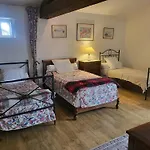 Gasthuis Domaine De Bertranet - D'hotes Tonneins