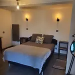 Domaine De Bertranet - D'hotes Gasthuis *
