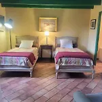 Gasthuis Domaine De Bertranet - D'hotes *